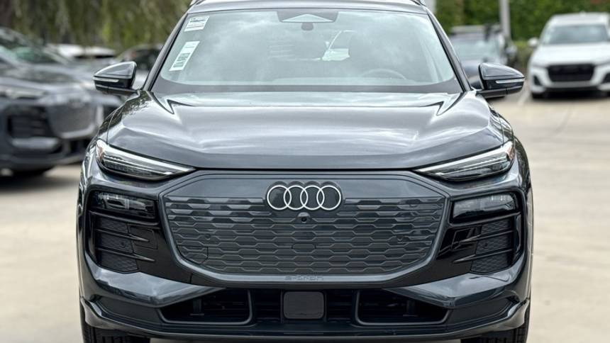 2025 Audi Q6 e-tron - Images - 4