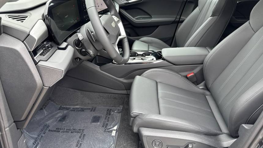 2025 Audi Q6 e-tron - Images - 15