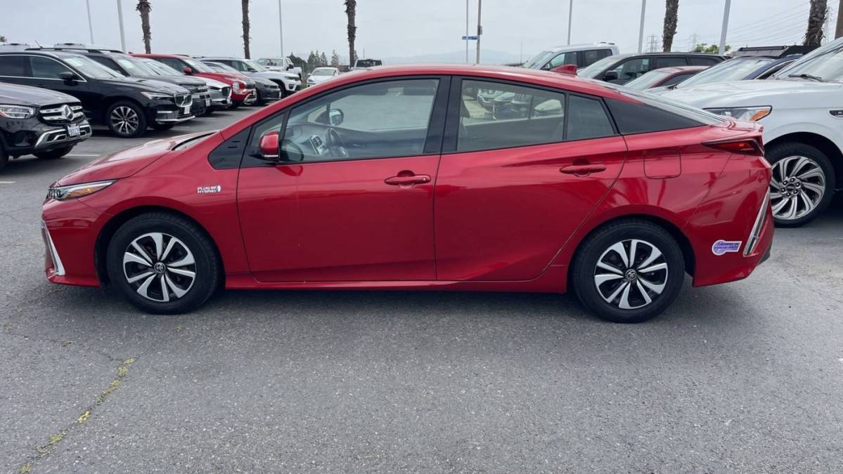 2019 Toyota Prius Prime - Images - 6
