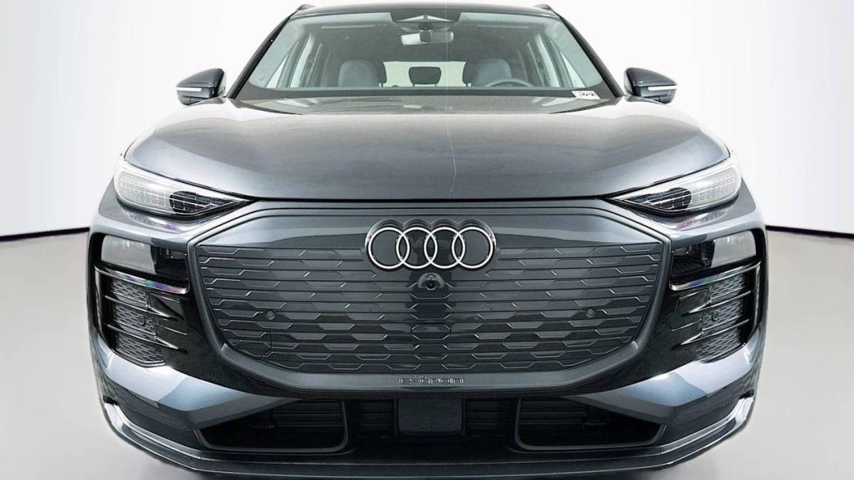 2025 Audi Q6 e-tron - Images - 2