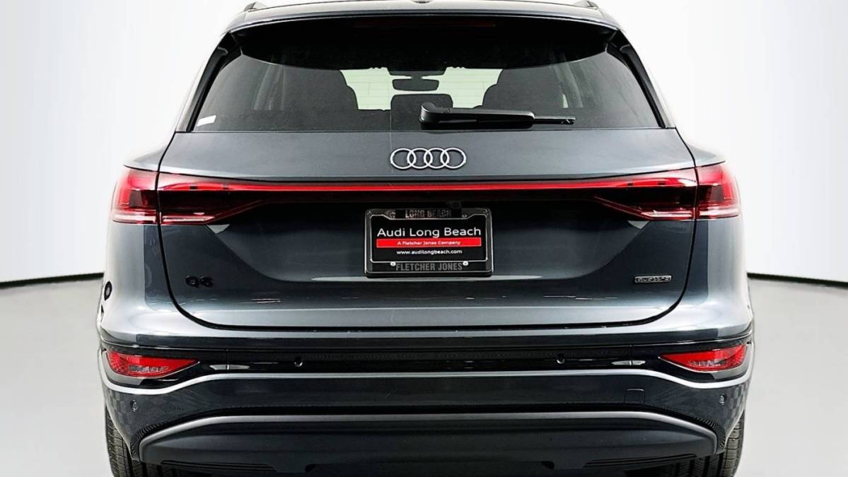 2025 Audi Q6 e-tron - Images - 3