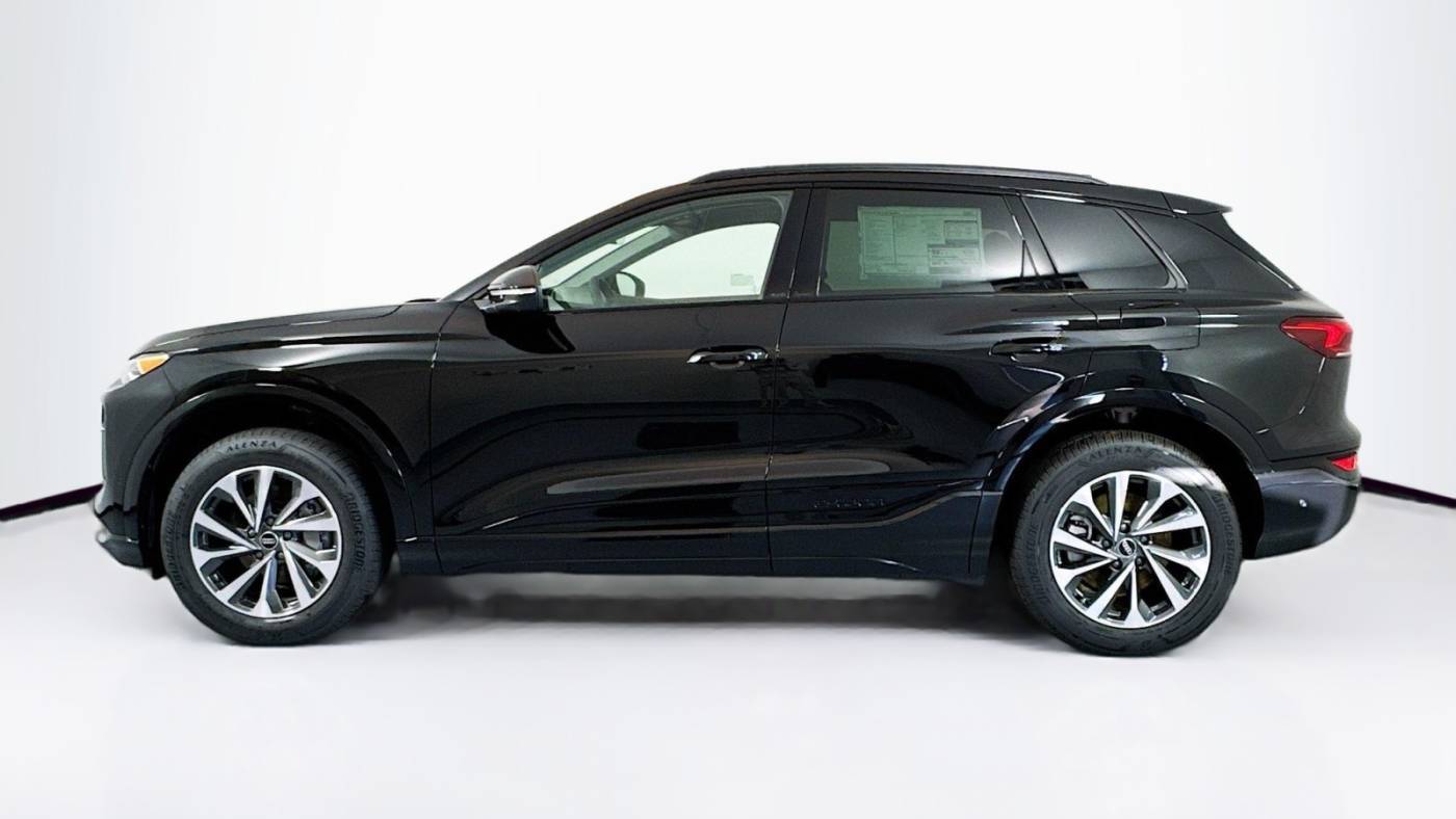 2025 Audi Q6 e-tron WA114BGF2SA042790