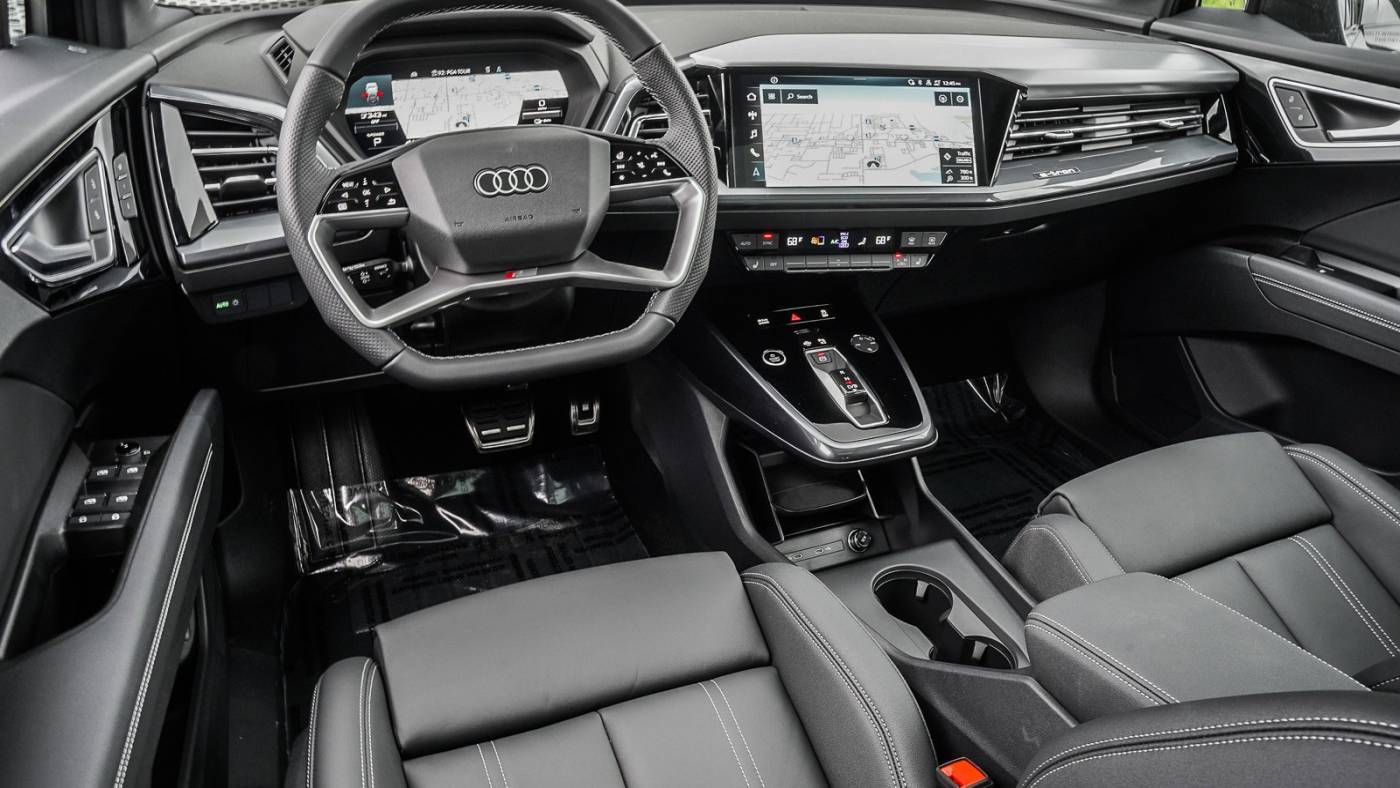 2024 Audi Q4 e-tron WA13UBFZ9RP077192