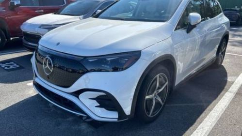 2024 Mercedes EQE SUV - Images - 1