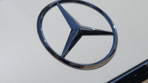 2025 Mercedes GLE - Images - 10