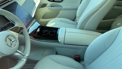 2024 Mercedes EQE SUV - Images - 5