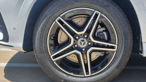 2025 Mercedes GLE - Images - 12