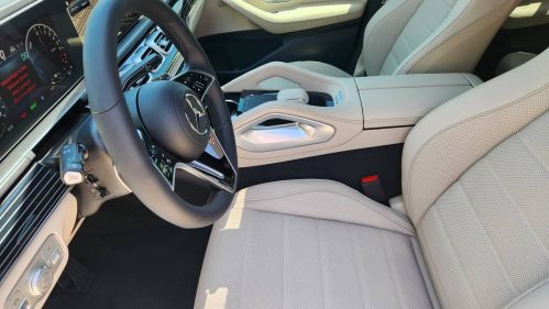 2025 Mercedes GLE - Images - 14