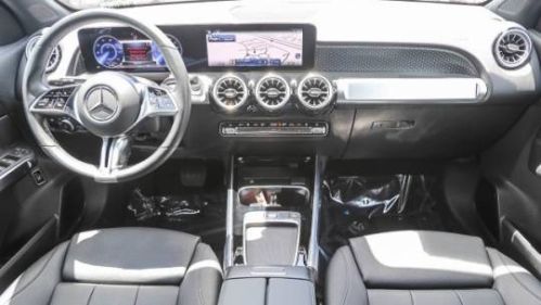 2024 Mercedes EQB - Images - 11