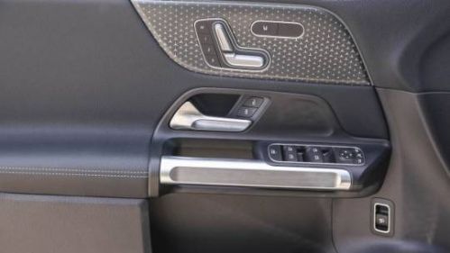 2024 Mercedes EQB - Images - 19
