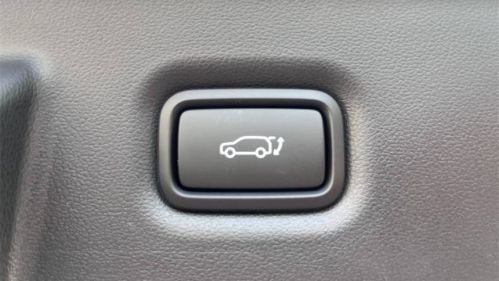 2025 Hyundai IONIQ 5 - Images - 17