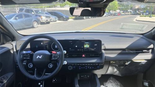 2025 Hyundai IONIQ 5 - Images - 25