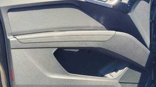 2023 Audi Q4 e-tron - Images - 17