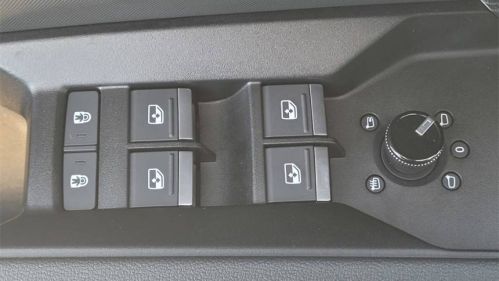 2023 Audi Q4 e-tron - Images - 18