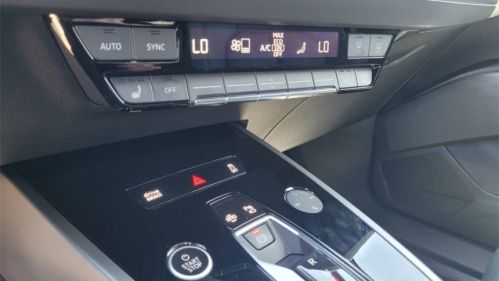 2023 Audi Q4 e-tron - Images - 24