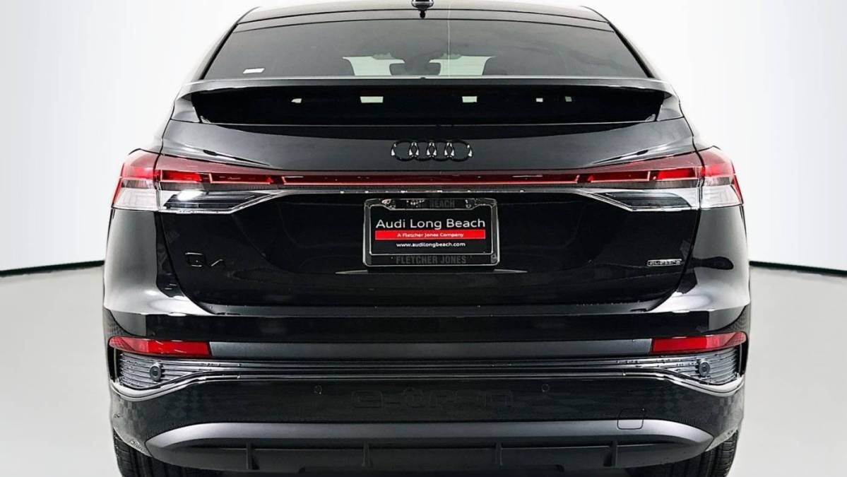 2025 Audi Q4 e-tron - Images - 3