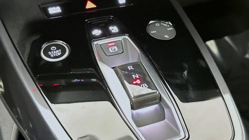 2025 Audi Q4 e-tron - Images - 6