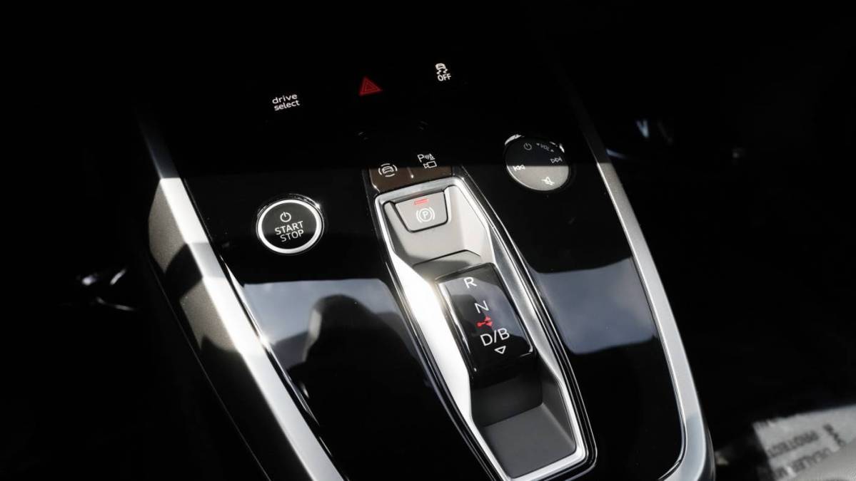 2024 Audi Q4 e-tron - Images - 18