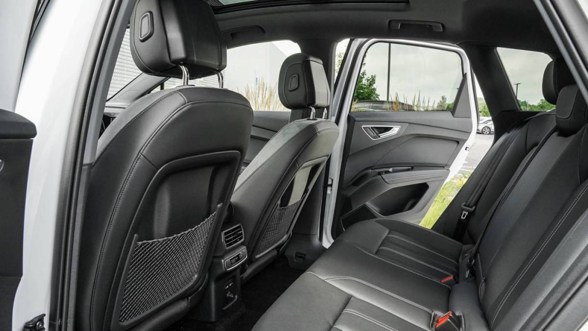 2024 Audi Q4 e-tron - Images - 21