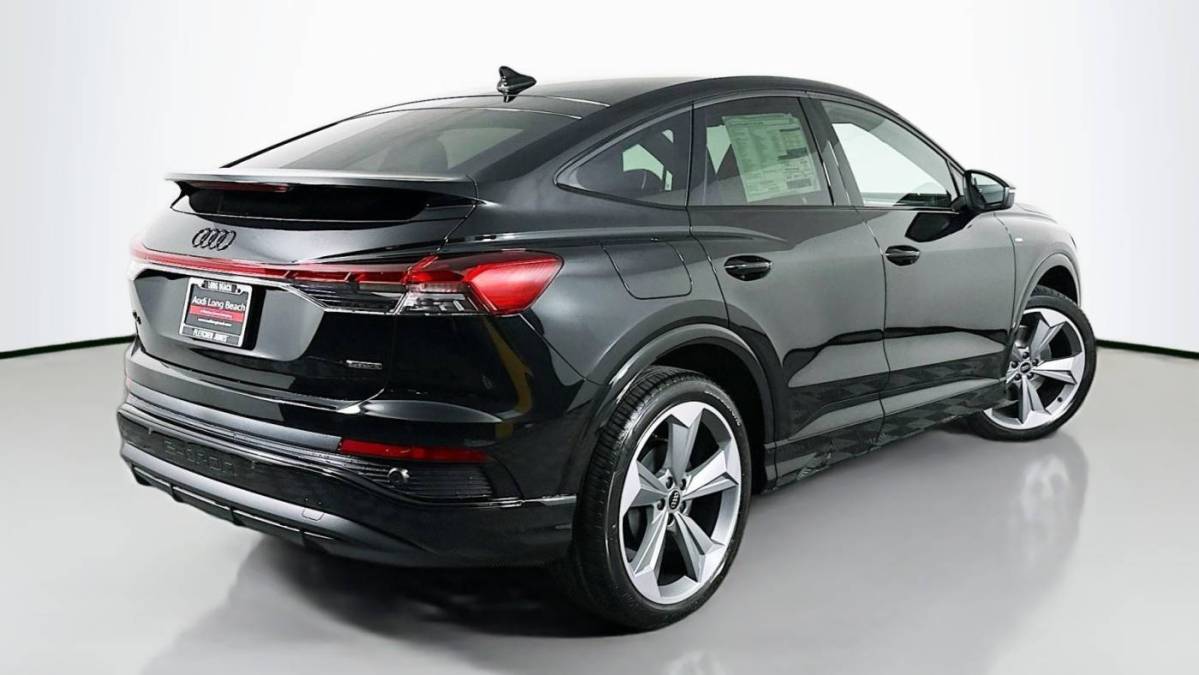 2025 Audi Q4 e-tron - Images - 12