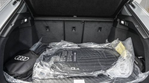 2024 Audi Q4 e-tron - Images - 26