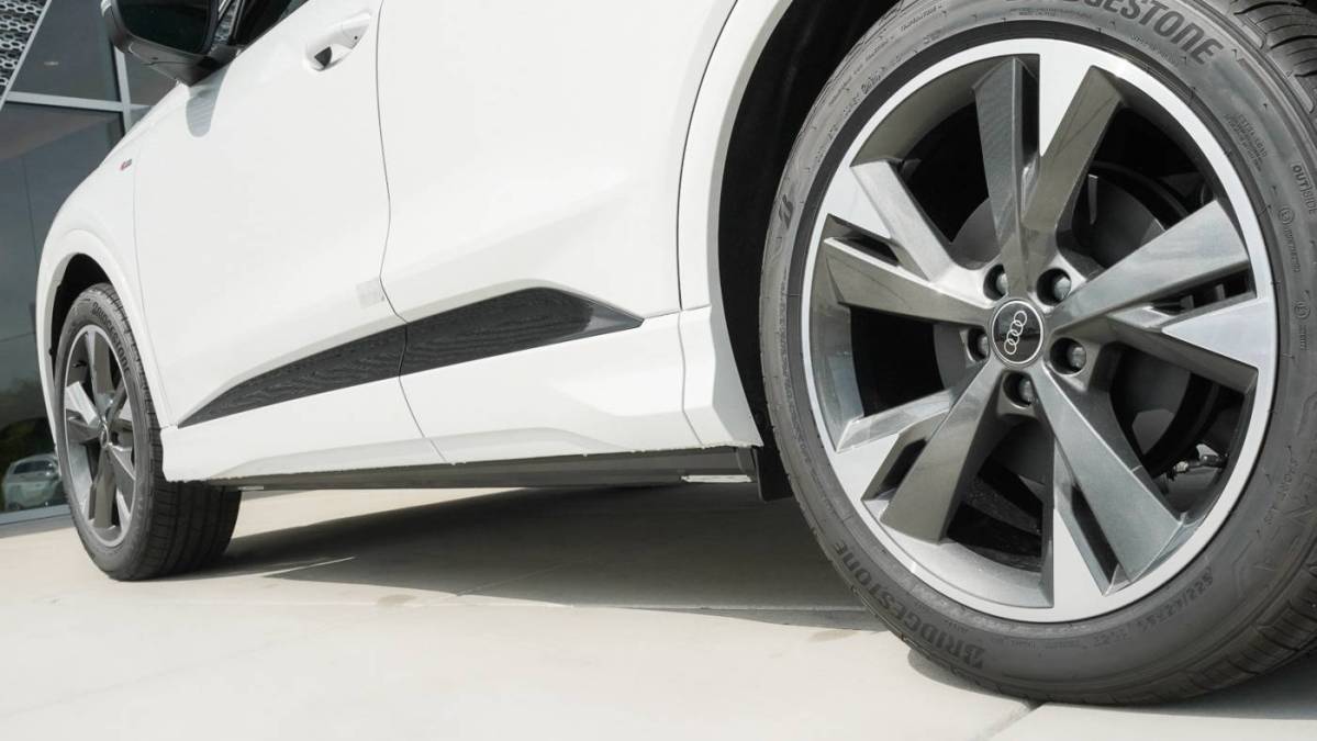 2024 Audi Q4 e-tron - Images - 29