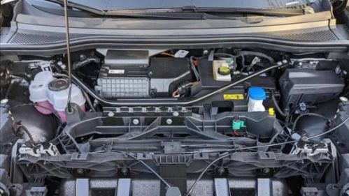2025 Audi Q4 e-tron - Images - 16