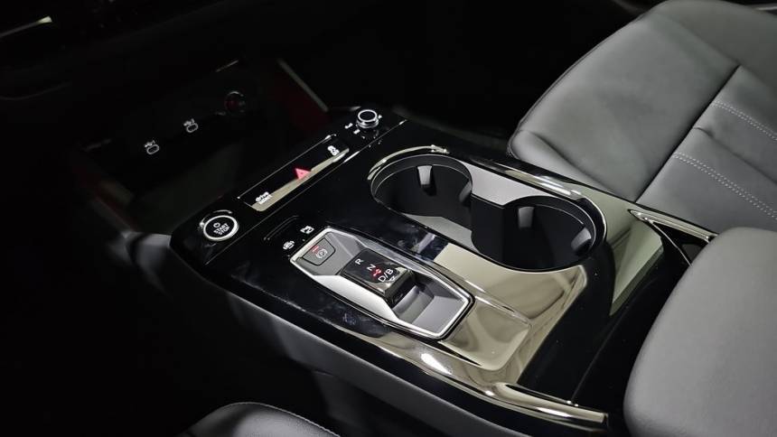 2025 Audi Q6 e-tron - Images - 25