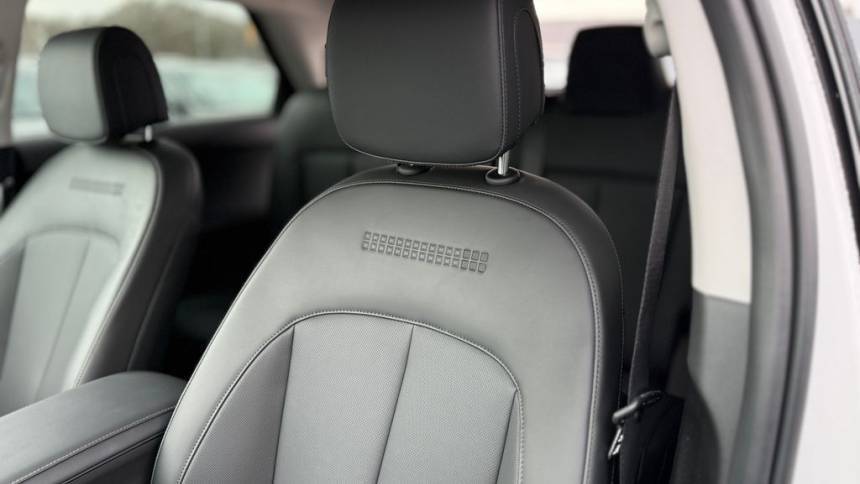 2025 Hyundai IONIQ 5 - Images - 7