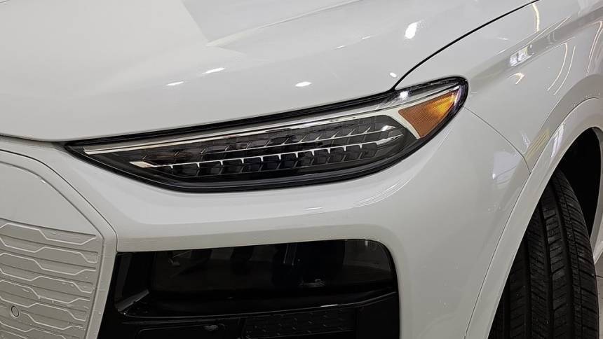 2025 Audi Q6 e-tron - Images - 32