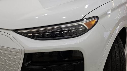 2025 Audi Q6 e-tron - Images - 32