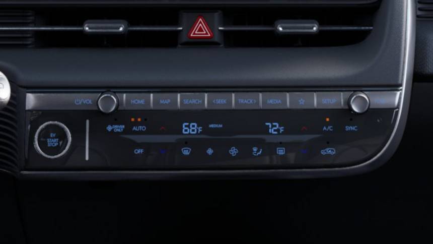 2025 Hyundai IONIQ 5 - Images - 10