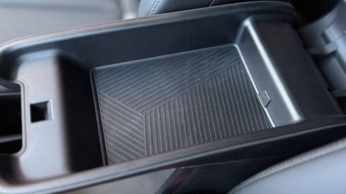 2025 Hyundai IONIQ 5 - Images - 20