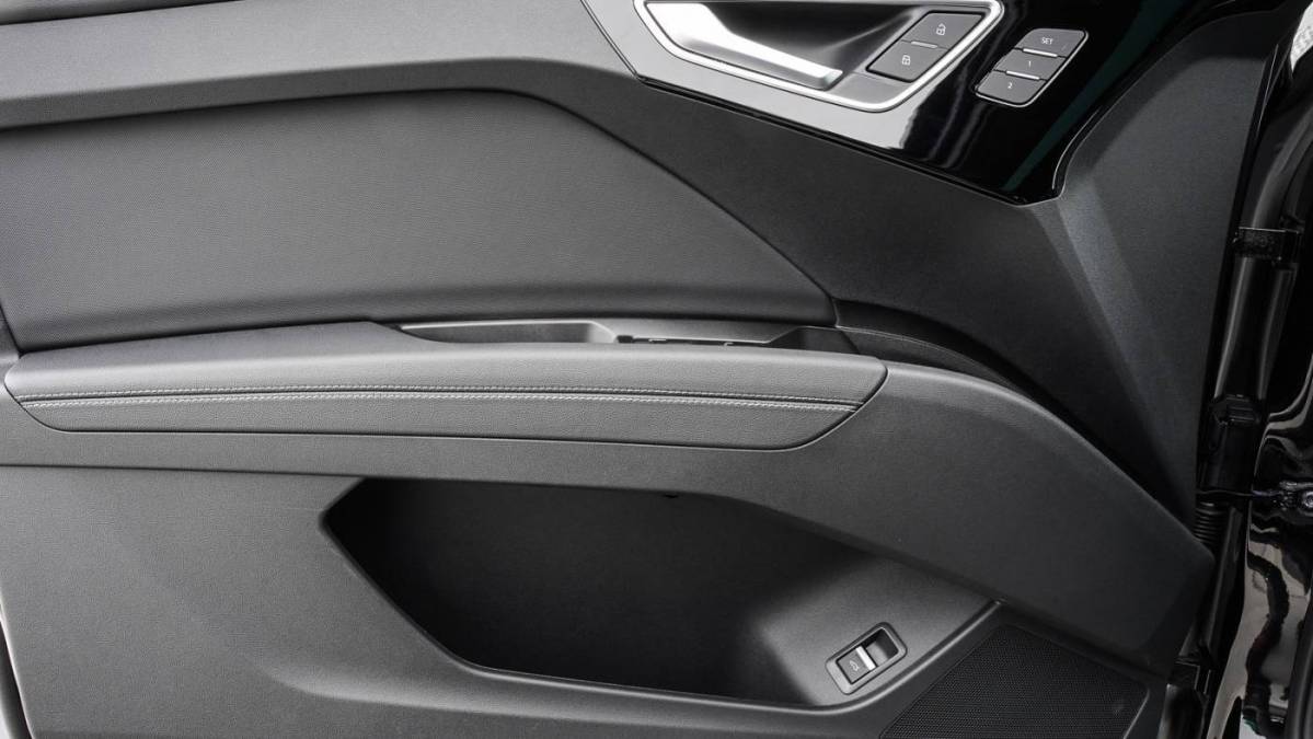 2024 Audi Q4 e-tron - Images - 22
