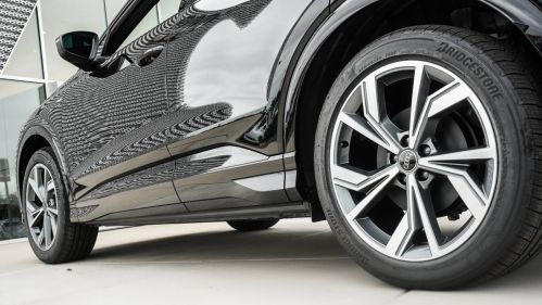 2024 Audi Q4 e-tron - Images - 28