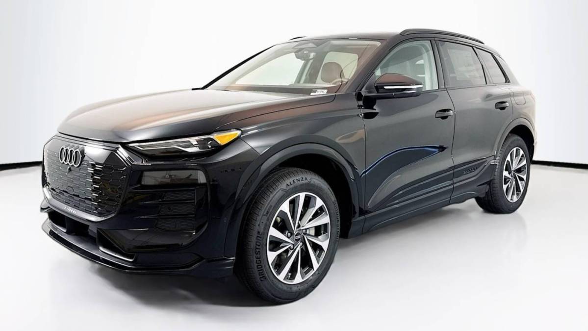 2025 Audi Q6 e-tron - Images - 1
