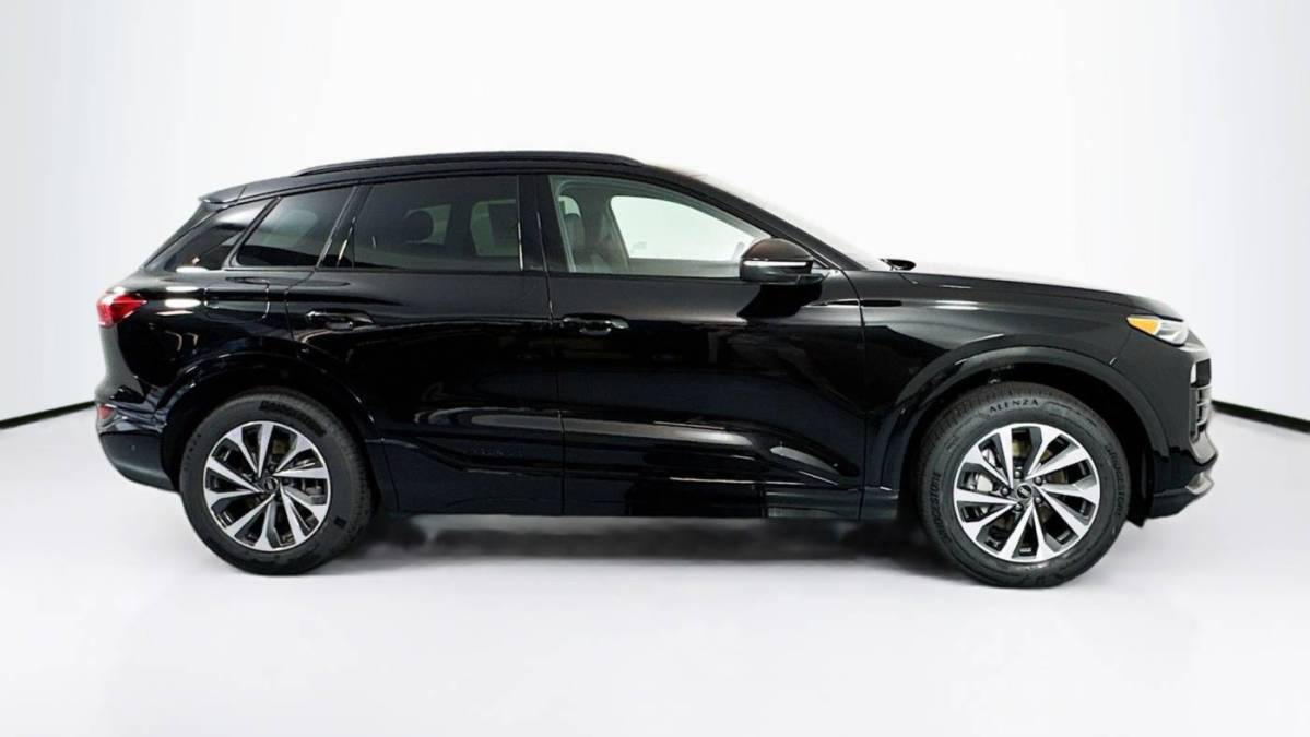 2025 Audi Q6 e-tron - Images - 4