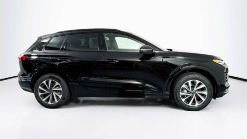 2025 Audi Q6 e-tron - Images - 4