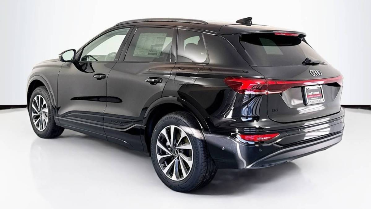2025 Audi Q6 e-tron - Images - 7