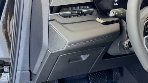 2025 Audi Q6 e-tron - Images - 12