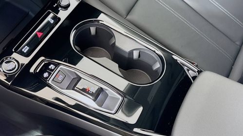 2025 Audi Q6 e-tron - Images - 17