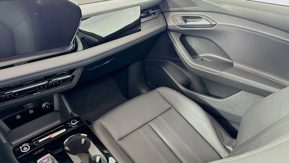 2025 Audi Q6 e-tron - Images - 23