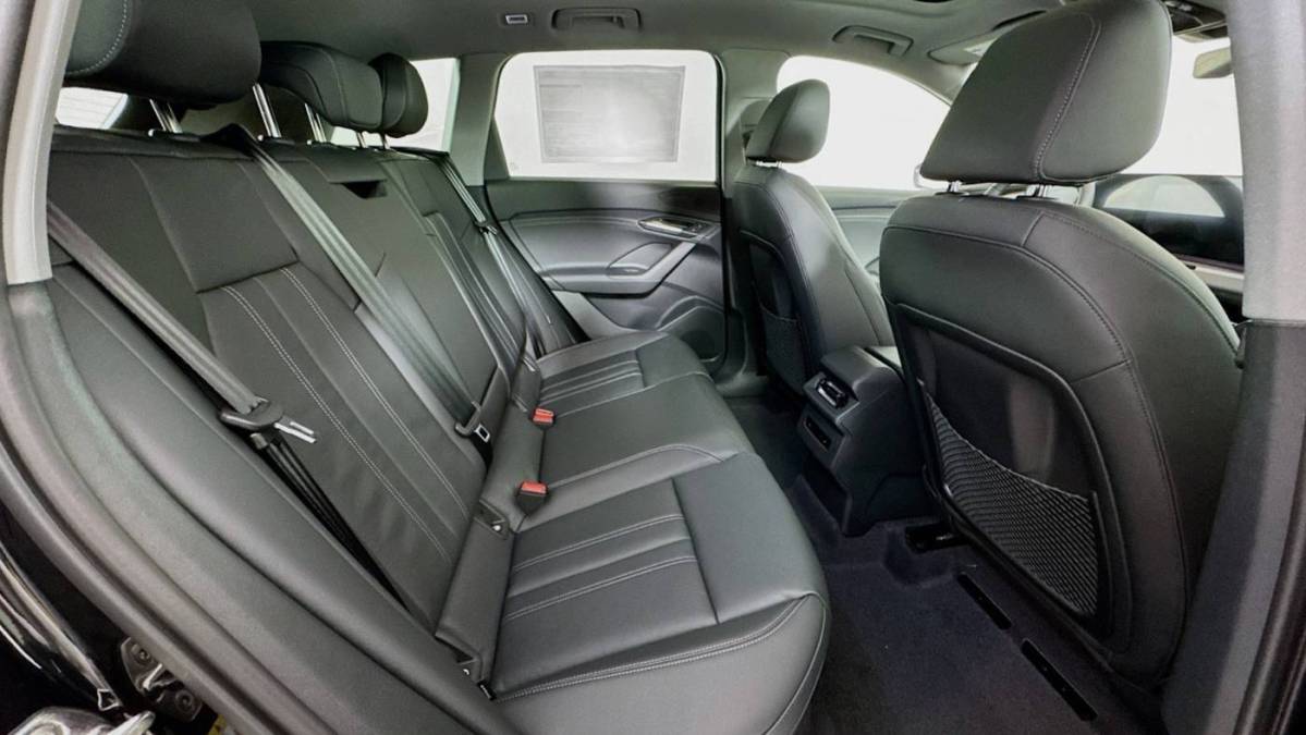 2025 Audi Q6 e-tron - Images - 27