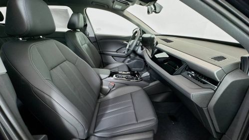2025 Audi Q6 e-tron - Images - 28
