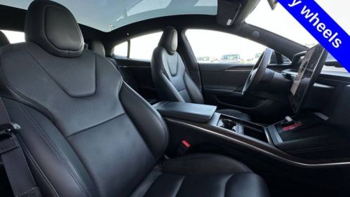 2023 Tesla Model S - Images - 22