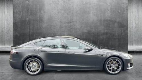 2017 Tesla Model S - Images - 4