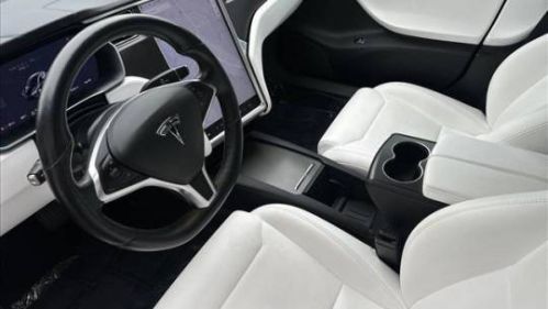 2017 Tesla Model S - Images - 9