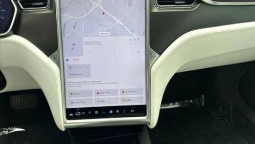 2017 Tesla Model S - Images - 14