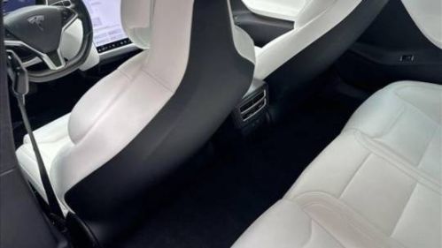 2017 Tesla Model S - Images - 17