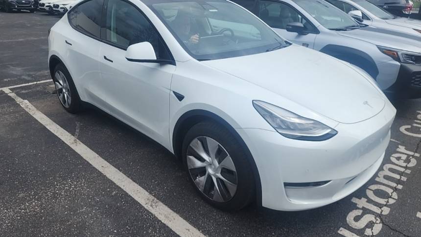 2020 Tesla Model Y 5YJYGDEEXLF026380